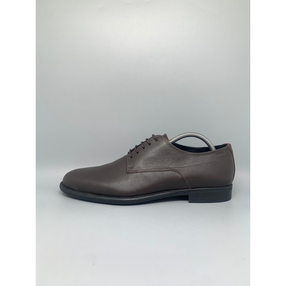 Hugo Boss Kyron Derby Dark Brown Grained Leather Dress Shoes 50470191‎ Men\'s 10